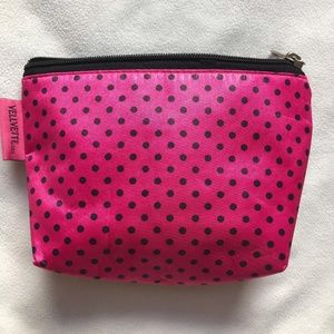 ✅ NWOT .Pink Cosmetic Bag/Pouch